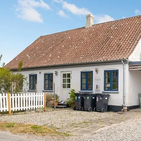 Under The Tree 홈스테이